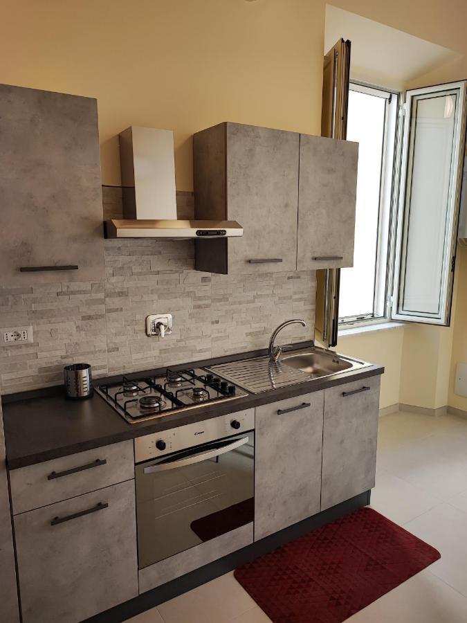 In Centro Rooms And Apartments Isola di Liri Exterior foto